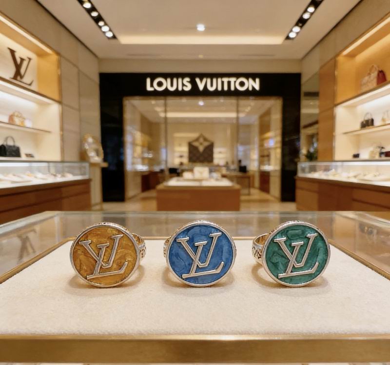 LV Ring 03yxs25